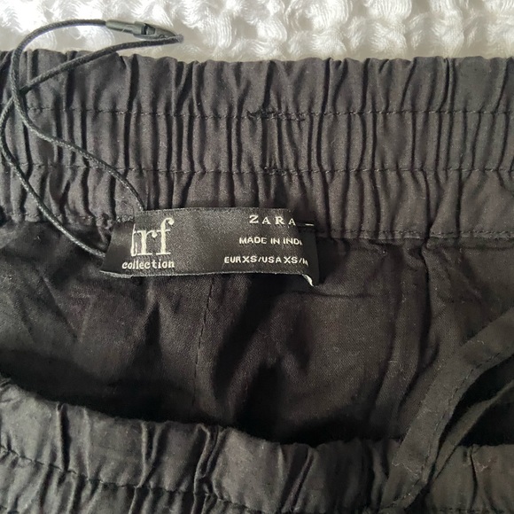 Zara embroider short , barely used. Great condition . Elastic waist, - Picture 4 of 6